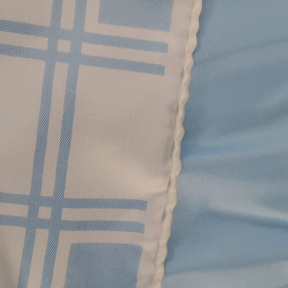 ❤️THE NEW YORK TIMES COMPANY NYT Silk Twill Italy Piano Shawl Scarf 34x35 - Picture 7 of 7